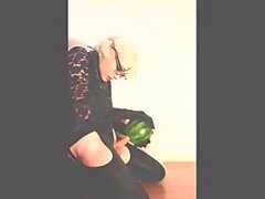 Jane melon fuck, piss and cum